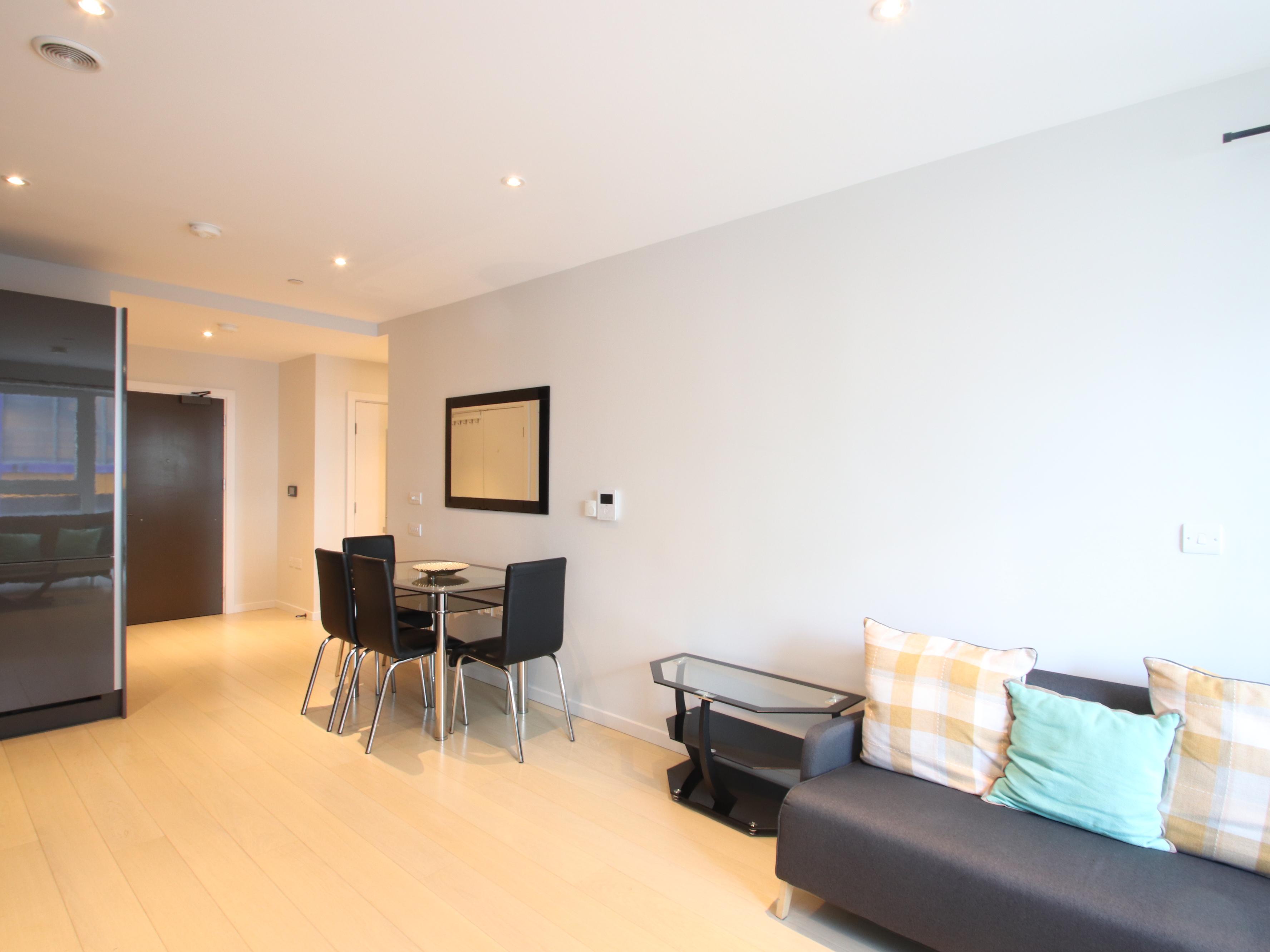 Cassia Point, E20 